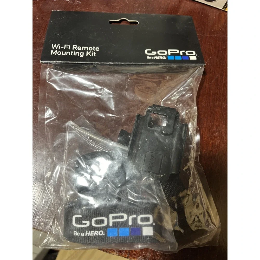 GoPro Wi-Fi Remote Mounting Kit‎ (Official GoPro Accessories)